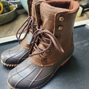 LONDON FOG Womens Weather Wynter Cold Weather waterproof Duck Boot brown size 6